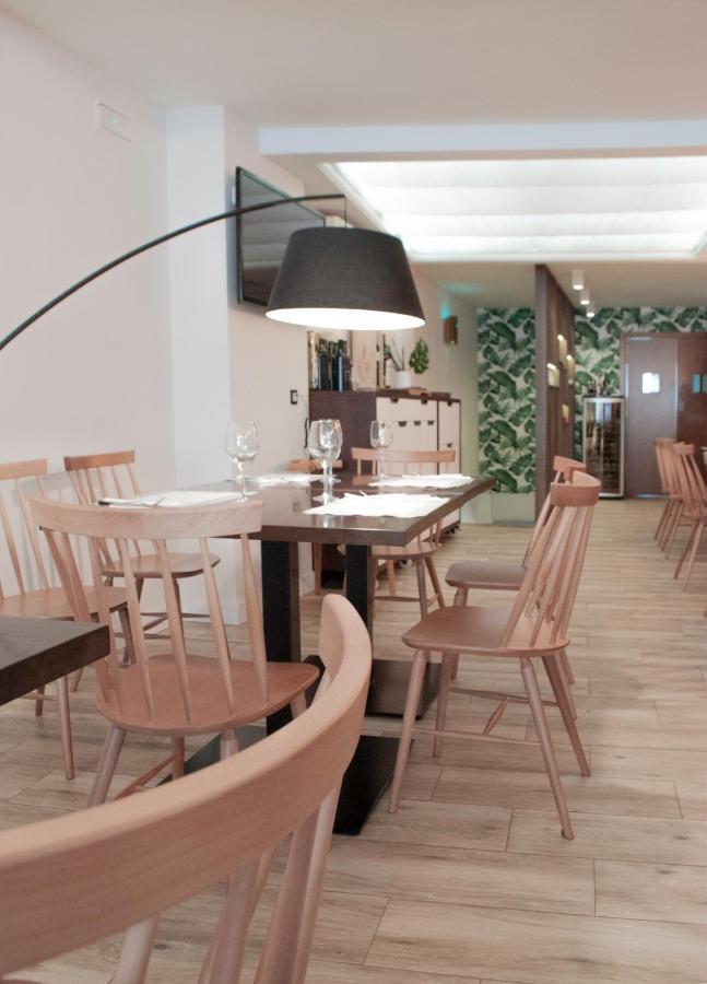 Hostal Concepcion La Mata  ภายนอก รูปภาพ