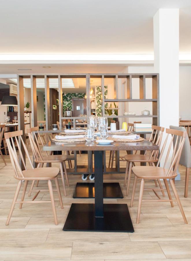 Hostal Concepcion La Mata  ภายนอก รูปภาพ