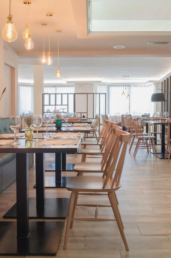 Hostal Concepcion La Mata  ภายนอก รูปภาพ